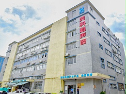 伺服超聲波塑料焊機(jī)價(jià)格是多少？靈科超聲波30年專業(yè)沉淀，值得信賴！