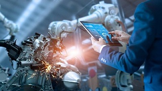 高效、穩(wěn)定、智能丨靈科激光塑料焊接機(jī)引領(lǐng)技術(shù)風(fēng)潮